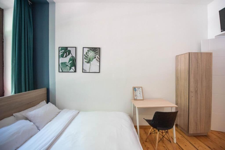 Room 3, City guli brosse, Tbilisi