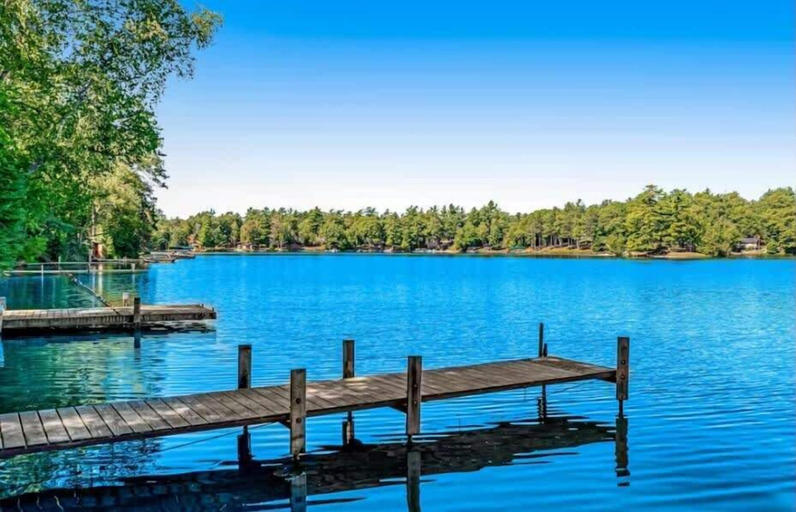 Miscellaneous 3, A Shore Thing: Beach Access, Vilas