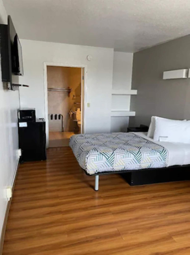 Bedroom 3, Motel 6 Van Horn, TX, Culberson