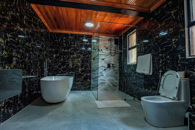 Bathroom 3, Cozy Stead Hotel - Haven House, Gigiri, Westlands
