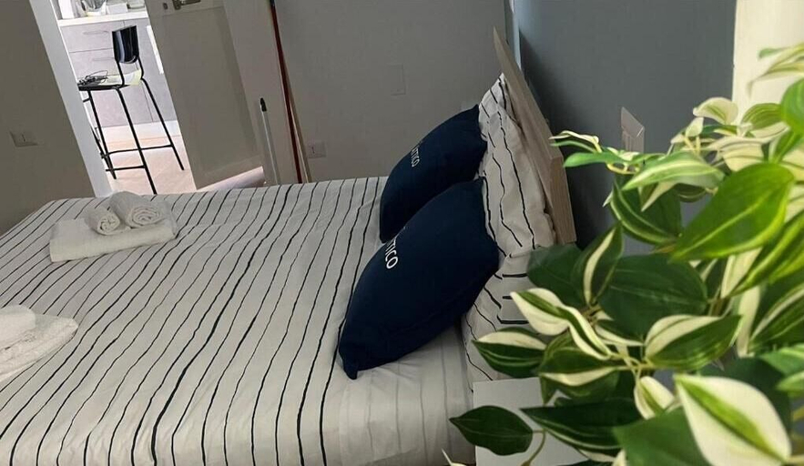 Room 4, The Attico, Bari