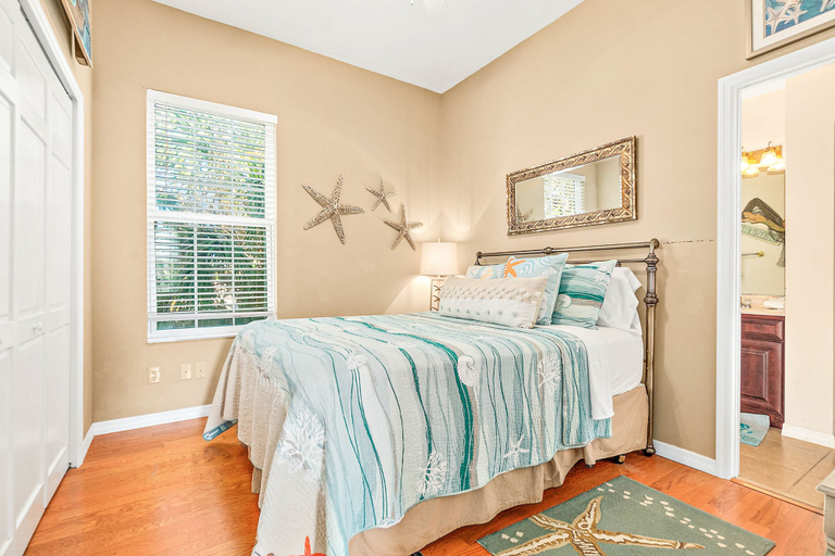 Bedroom 2, Two-level Home With Partial Ocean View, Balcony, Wifi, & W/D - Walk to the Beach, Saint Johns