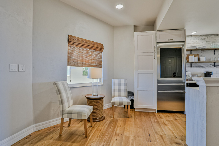 Interior 5, Ocean View Condo With Pool Access, Wifi, & Central AC - Snowbirds OK, Flagler