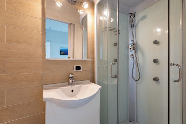 Bathroom 2, YourHome - Casa Monica Sorrento, Napoli
