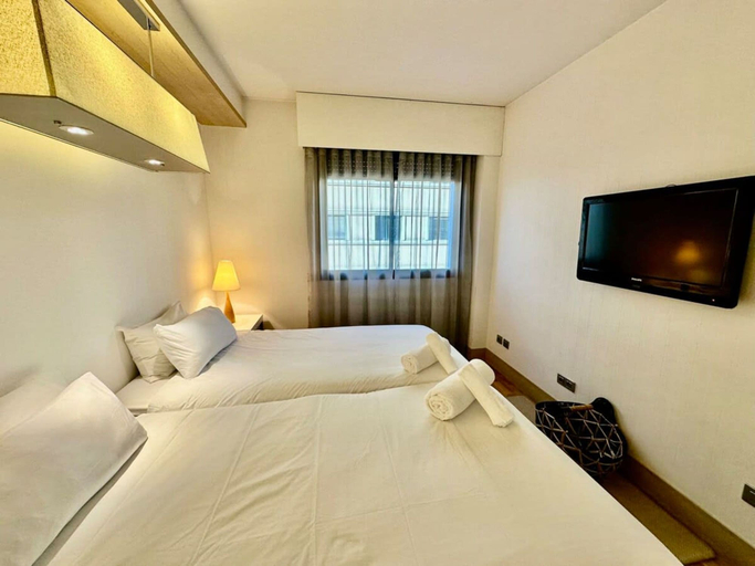 Room 4, Engracia Square 1-bedroom Apartment in Chamber, Madrid