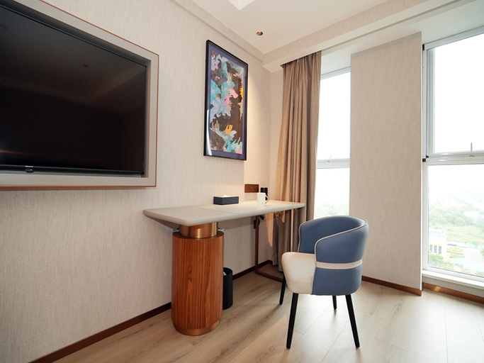Living Room 4, Lianyungang Coastal East Train Station Lan'ou Hotel, Lianyungang