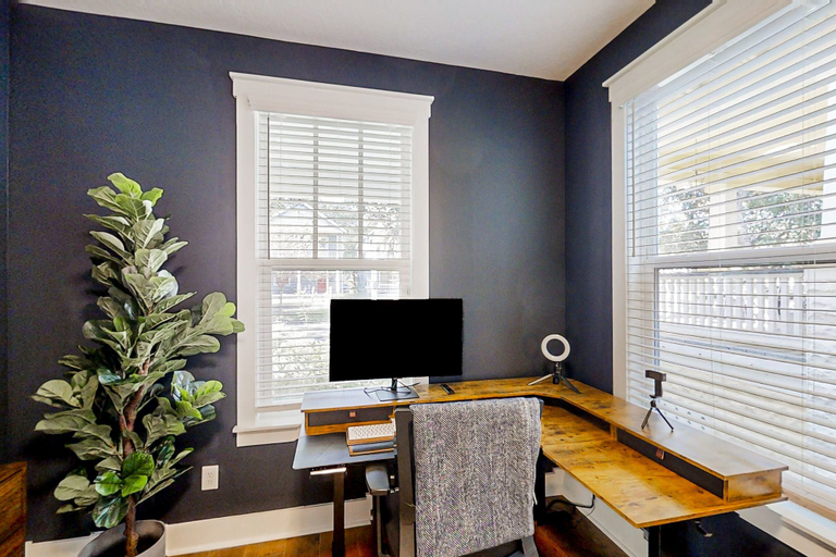 Interior 4, Brand new Home With Open Layout, Office, & Great Location - Dog-friendly, Duval