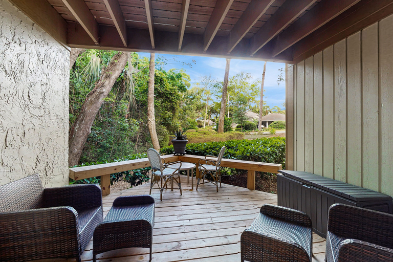 Terrace/patio 5, Ameila Island Plantation Condo With Beach Access, Private Patio and Pool, Nassau