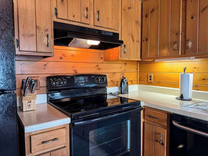 Private kitchen 4, Island Cove #9 - On Minocqua Lake, Oneida