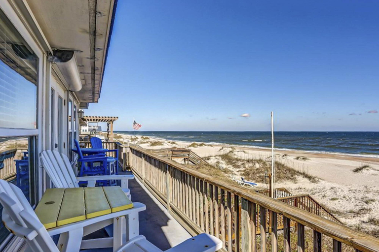 View from room 3, Spacious Beachfront Home W/deck, Balcony, Central A/c, Washer/dryer, and Wifi, Nassau