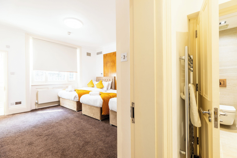 Room 3, Mayfair Guesthouse, London