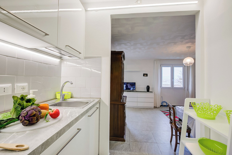 Private kitchen 2, Zio Enry Garden Orta Lake, Novara
