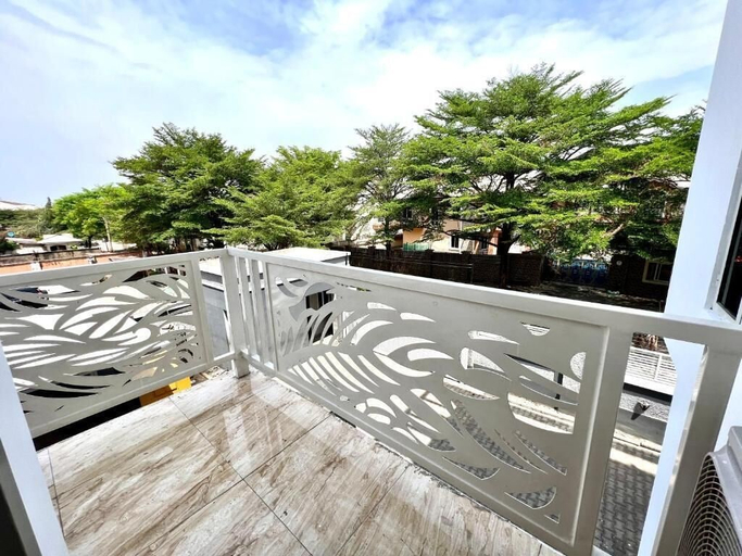 Property grounds 2, Truth Palazzo Apartment, AbujaMun