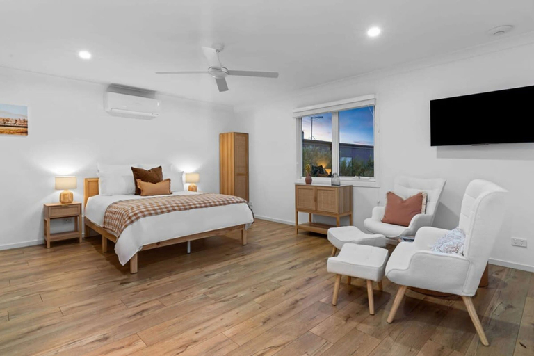 Bedroom 3, Skyline Views Yarra Valley s Elevated Escape, Yarra Ranges - North