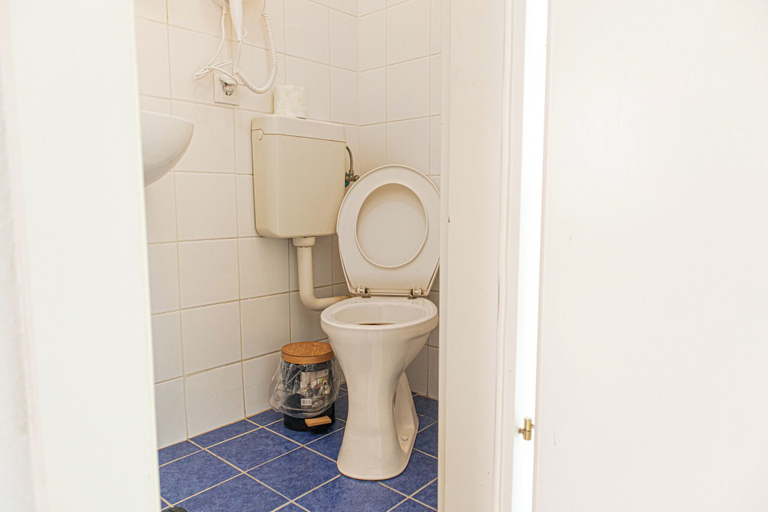 Bathroom 5, Modern 2BR Long Stay Near Rennweg, Wien