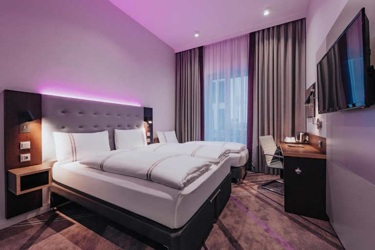 Bedroom 3, Premier Inn Rosenheim City Lokhofe, Rosenheim