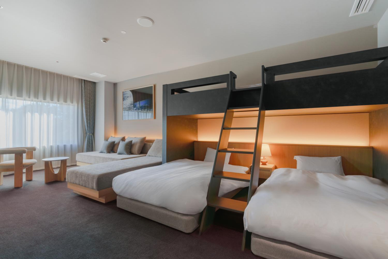 Bedroom 3, Oarai Park Hotel, Ōarai