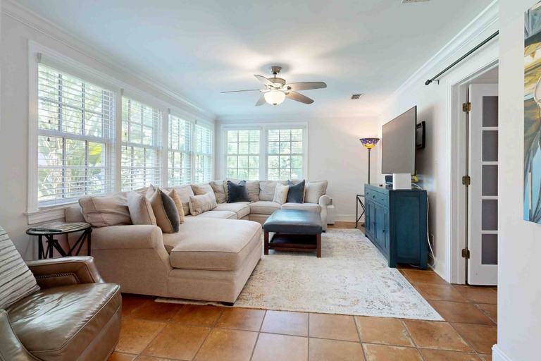 Living area 3, Charming Spanish-style Home in Davis Shores Walk to Downtown, Beach & Local Fun!, Saint Johns