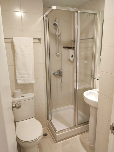 Bathroom 5, Goodrich Hotel Hong Kong, Kowloon