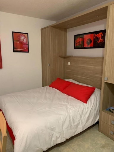 Room 4, hôtel olympe, Bouches-du-Rhône