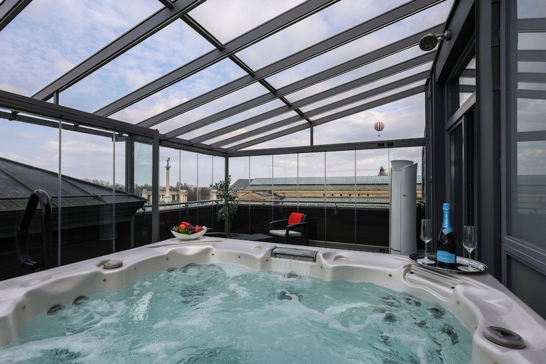 Sport & Beauty 2, Mirage Medic Hotel, Budapesti