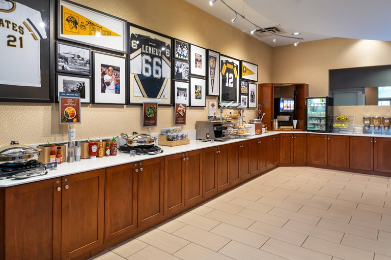 Food & Drinks 4, Springhill Suites by Marriott Pittsburgh North Shore, Allegheny