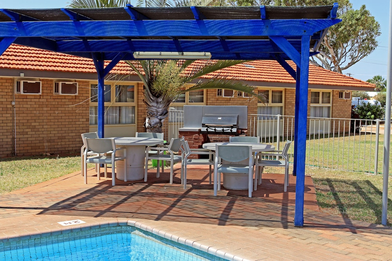 Sport & Beauty 5, Hospitality Carnarvon, SureStay Collection by Best Western, Carnarvon
