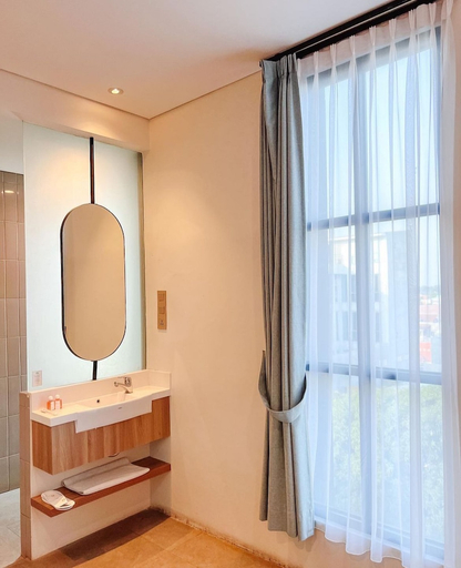Bathroom 3, Ustay Batik Style Hotel, South Jakarta