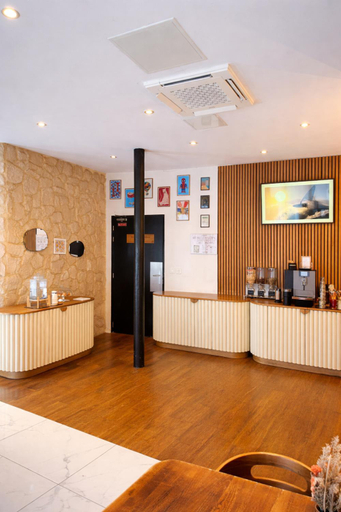 Public Area 2, Hotel Tilde, Paris
