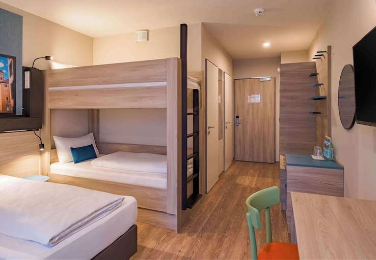 Bedroom 3, Ramada Encore by Wyndham Munich Messe, München