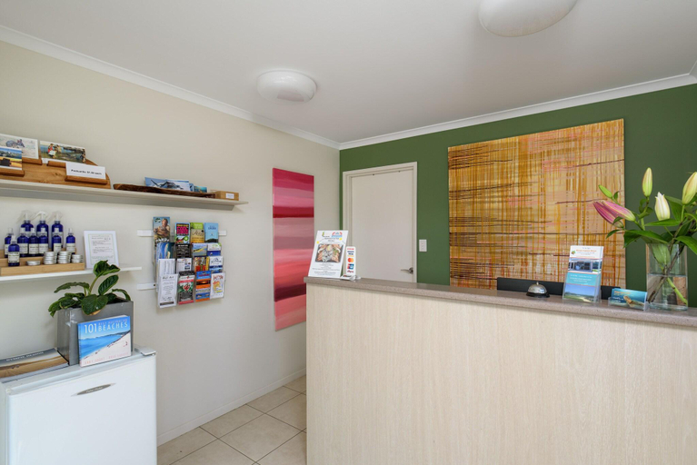 Public Area 3, Tin Can Bay's Sleepy Lagoon Motel, Cooloola (excl. Gympie)