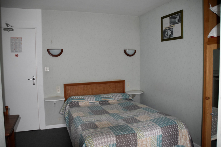 Bedroom 3, Hotel Restaurant Le Rider, Corrèze