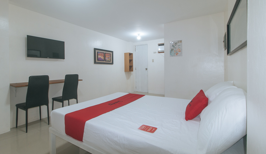 Others 4, RedDoorz @ FCCG GoldMoon Boutique Hotel, Mandaluyong