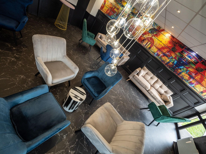 Public Area, B&B HOTEL Beauvais, Oise