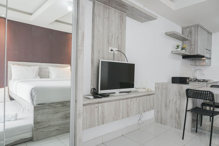 Others 5, Cozy And Nice Studio At Amethyst Apartment, Central Jakarta