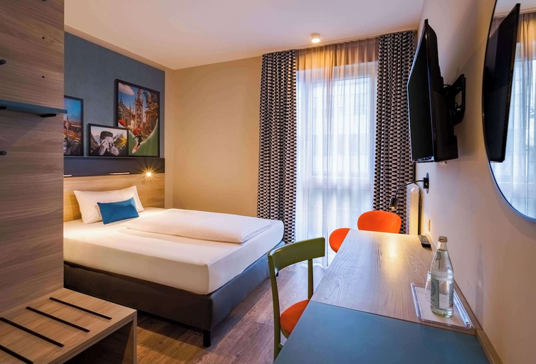Bedroom 2, Ramada Encore by Wyndham Munich Messe, München
