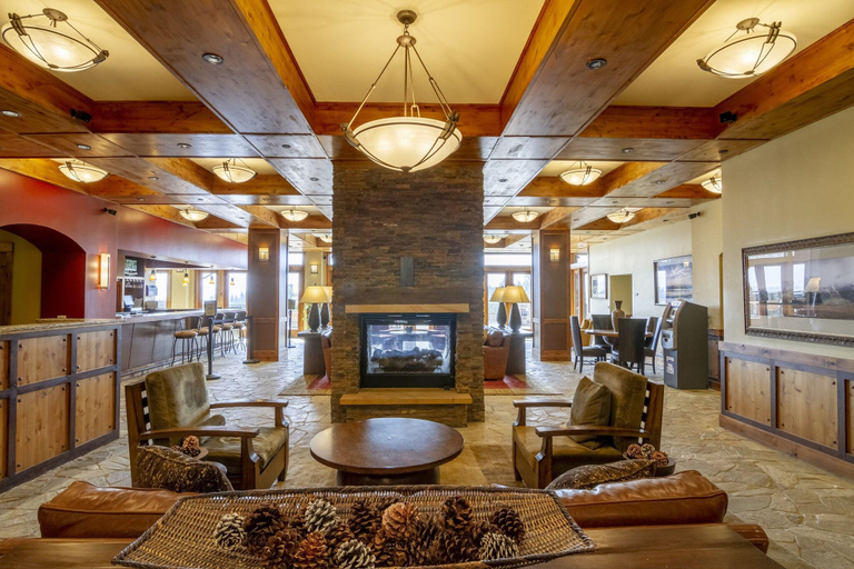 Public Area 2, Tamarack Resort, Valley