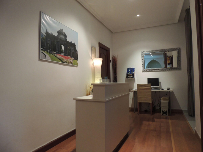 Public Area 2, Hostal Cervantes, Madrid