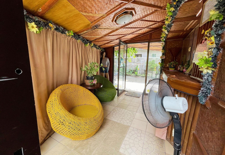 Public Area 2, Simons Heritage Resort Puerto Galera, Puerto Galera