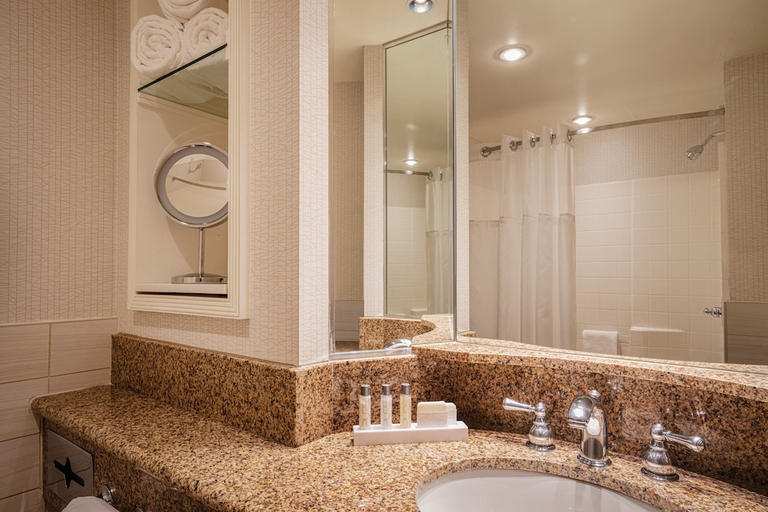 Bathroom, Lady Luck Casino Black Hawk, Gilpin