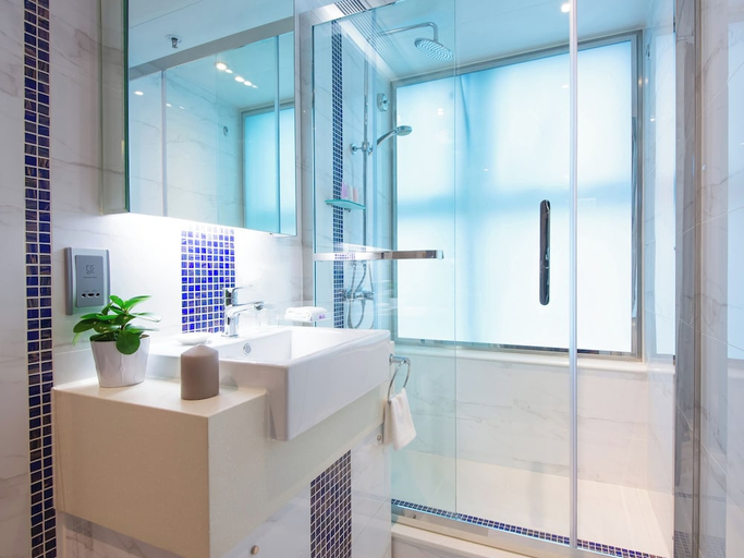 Bathroom 3, The Bauhinia Hotel (Tsim Sha Tsui), Kowloon