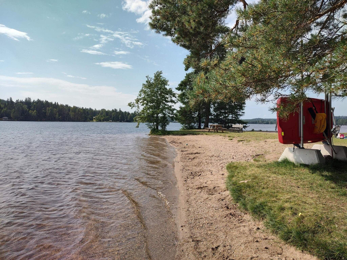 Others 5, star holiday home in VINTROSA, Lekeberg