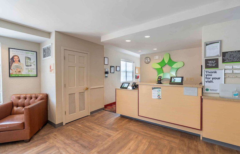 Public Area 2, Extended Stay America Suites - Norfolk - Virginia Beach, Virginia Beach