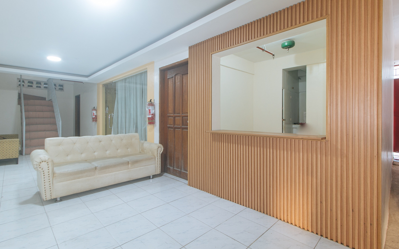 Others 2, RedDoorz @ FCCG GoldMoon Boutique Hotel, Mandaluyong