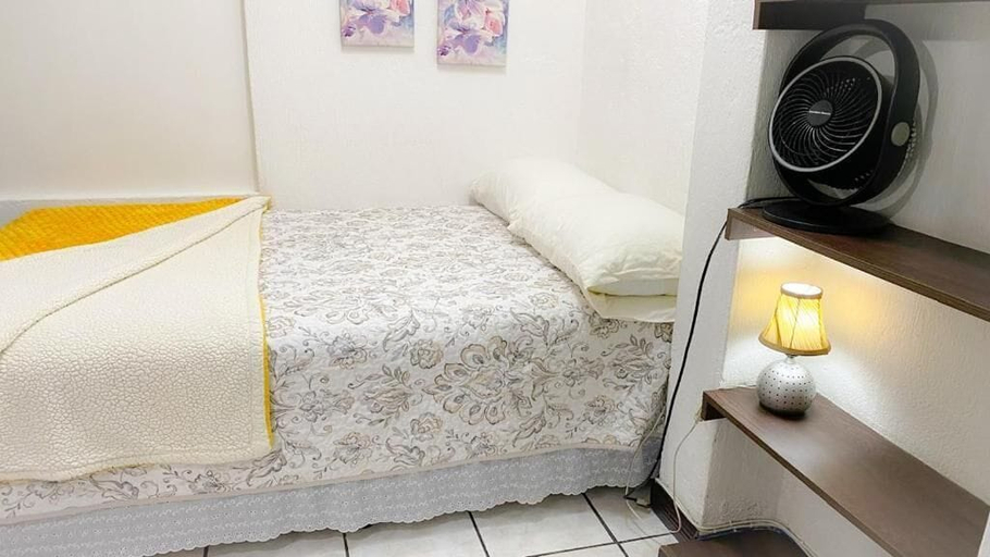 Room 2, Posada Inn Zona 12, ZONA 12