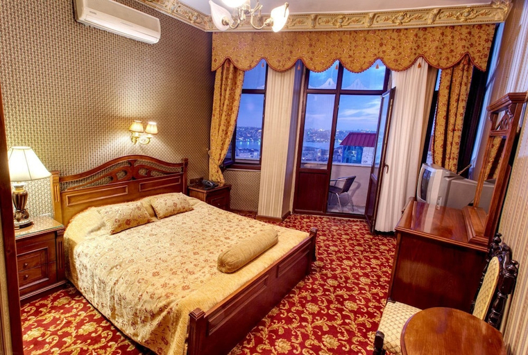 Bedroom 2, Grand Hotel de Londres, Beyoğlu