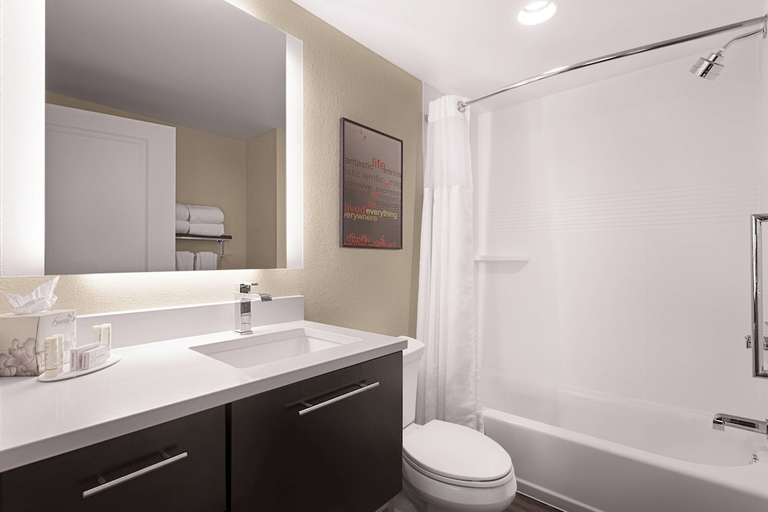 Bathroom 3, TownePlace Suites Charleston Mt. Pleasant, Charleston