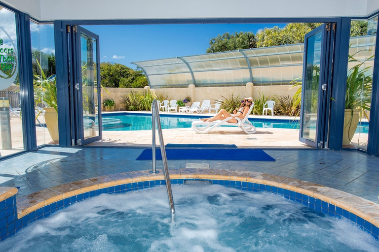 Sport & Beauty 2, BIG4 Middleton Beach Holiday Park, Albany