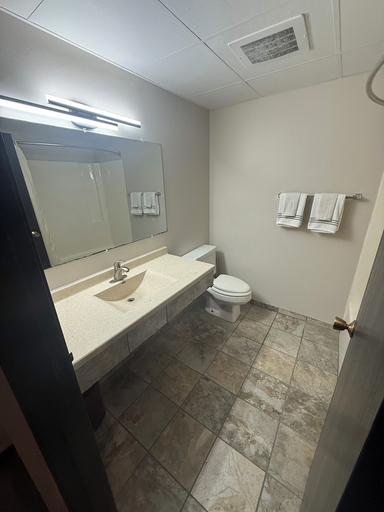 Bathroom, Guest Lodge, Ward
