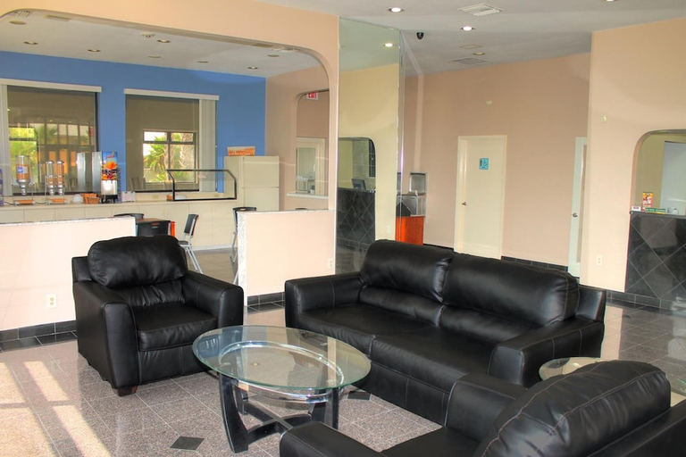 Public Area, Regency Inn & Suites, Saint Johns